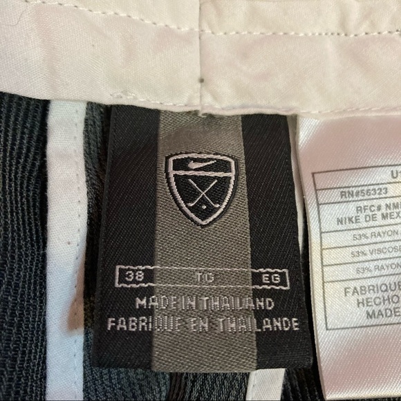 Nike Corduroy Golf Shorts - Picture 3 of 4